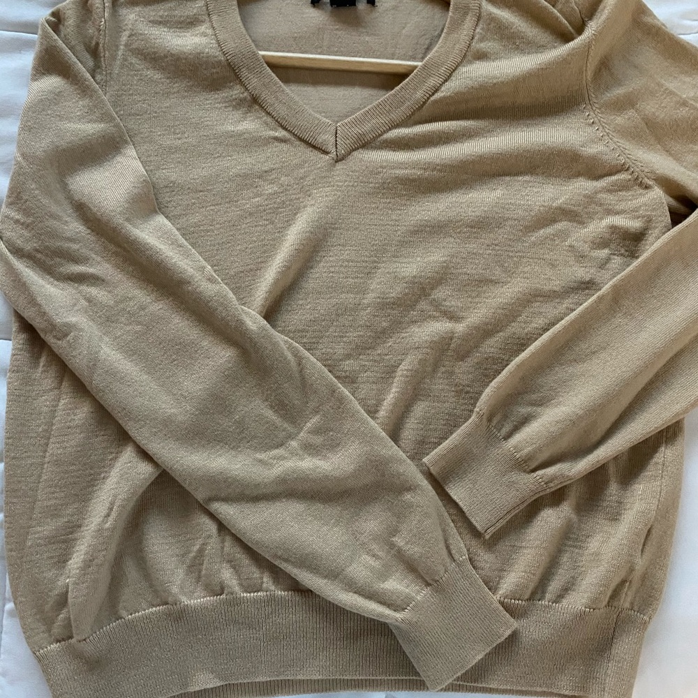 Cream, V-neck long sleeve top Forever 21